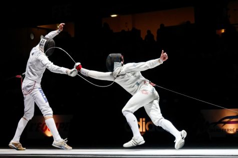 Fencers in action! Image taken from Wikipedia